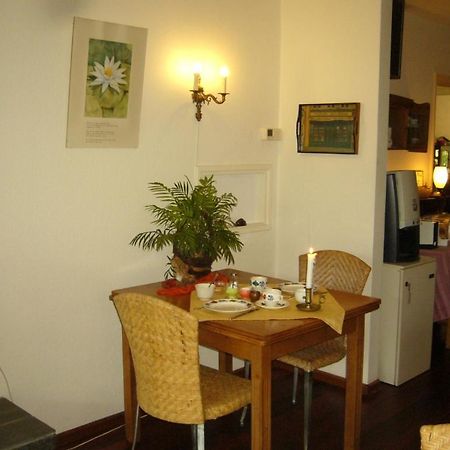 Hotel 'T Vlinderhofke Sint Geertruid Esterno foto