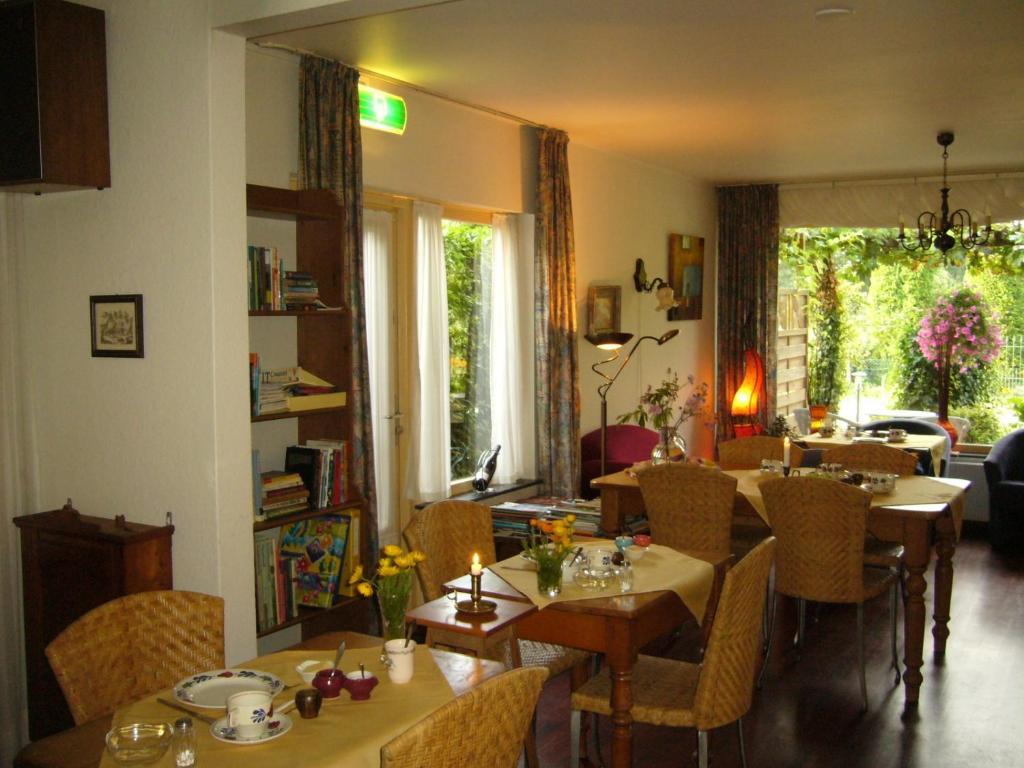 Hotel 'T Vlinderhofke Sint Geertruid Esterno foto